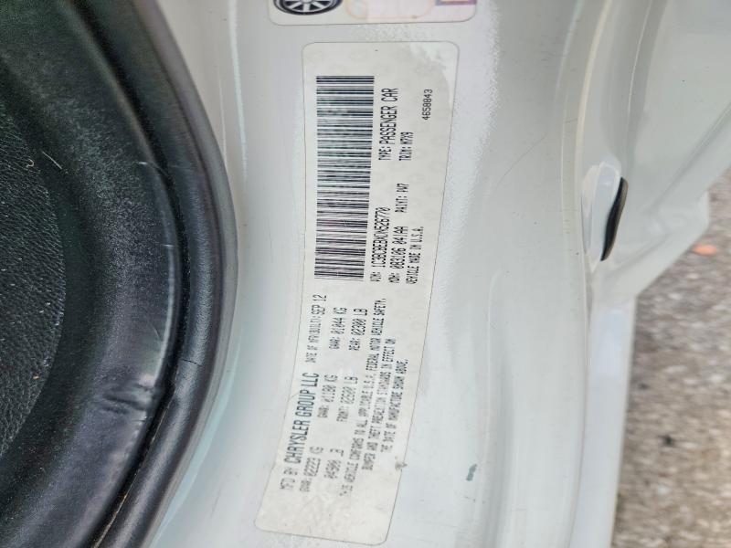 Продажа на аукционе авто 2013 Chrysler 200, vin: 1C3BCBEBXDN526770, номер лота: 54325226