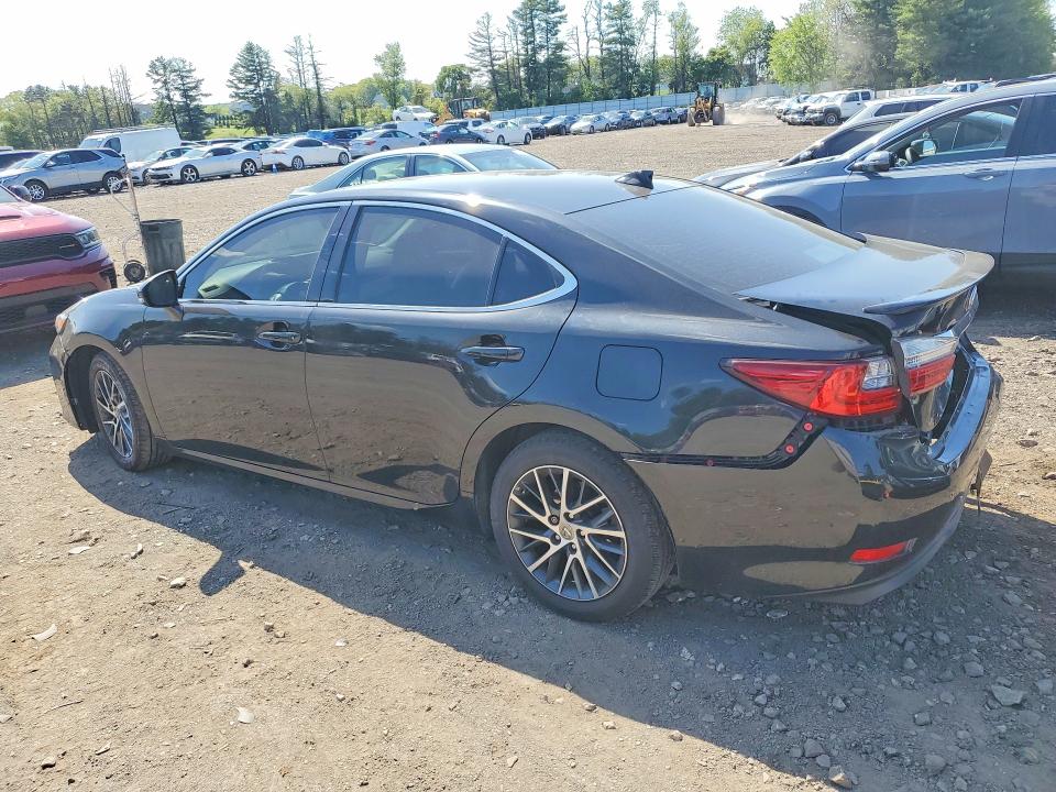 52604416 :رقم المزاد ، 58ABK1GG6HU075399 vin ، 2017 Lexus Es مزاد بيع