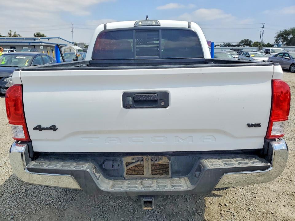 53292456 :رقم المزاد ، 3TMCZ5AN8HM098519 vin ، 2017 Toyota Tacoma مزاد بيع