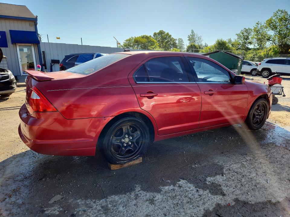 52997956 :رقم المزاد ، 3FAHP0HA3BR105328 vin ، 2011 Ford Fusion مزاد بيع