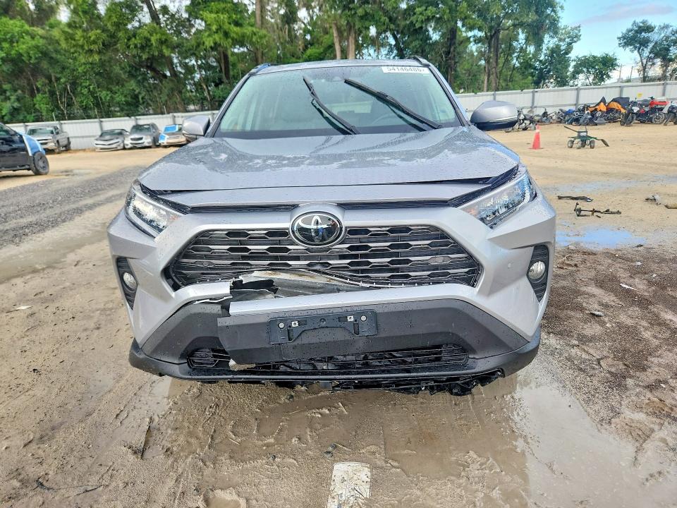 54146486 :رقم المزاد ، 2T3Y1RFV9MC087746 vin ، 2021 Toyota Rav4 مزاد بيع