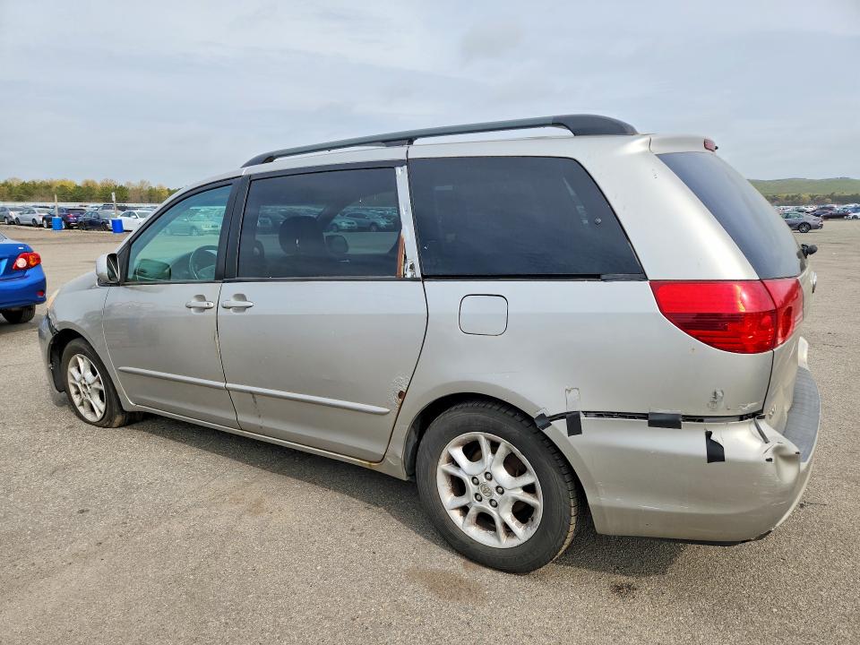 2004 Toyota Sienna მანქანა იყიდება აუქციონზე, vin: 5TDZA22C74S080813, აუქციონის ნომერი: 51830776