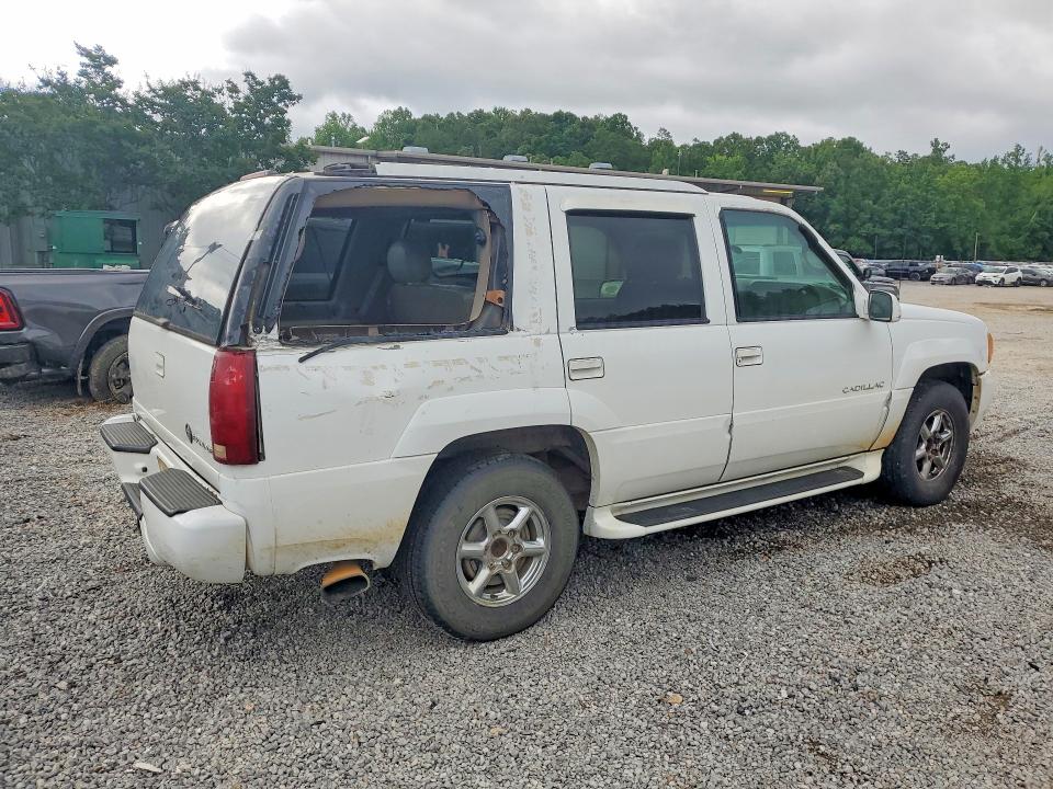 Продаж на аукціоні авто 2000 Cadillac Escalade, vin: 1GYEK13R9YR115147, номер лоту: 59600486