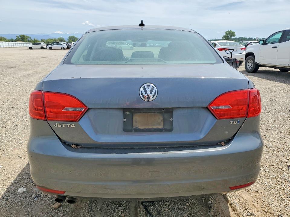 Продажа на аукционе авто 2013 Volkswagen Jetta, vin: 3VWLL7AJ1DM248858, номер лота: 52202966