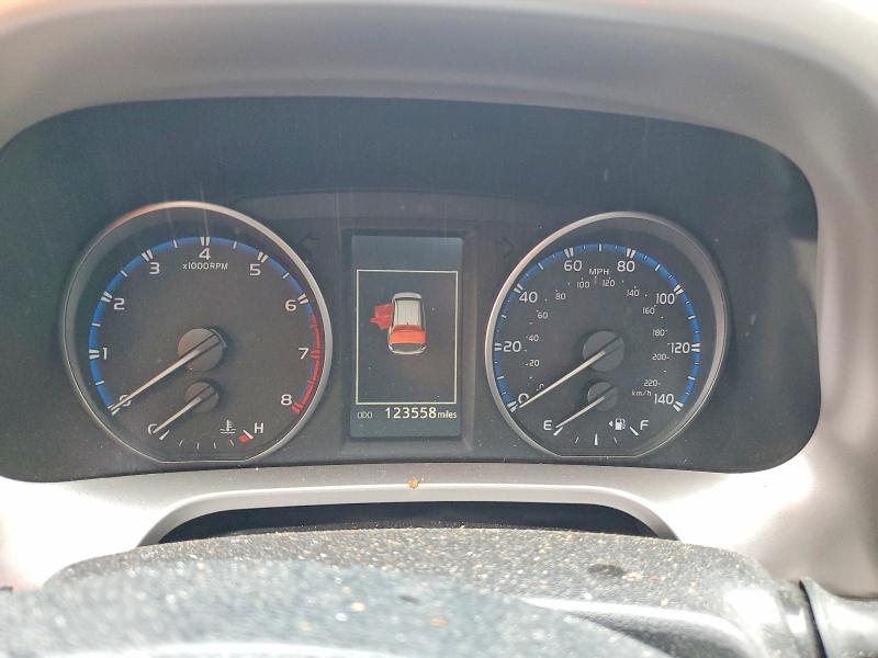 2017 Toyota Rav4 მანქანა იყიდება აუქციონზე, vin: JTMWFREV5HJ101638, აუქციონის ნომერი: 54305876