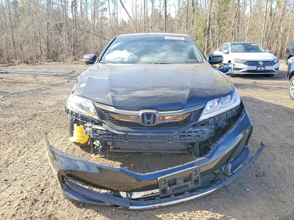 Продажа на аукционе авто 2016 Honda Accord, vin: 1HGCT1B71GA800249, номер лота: 51847326