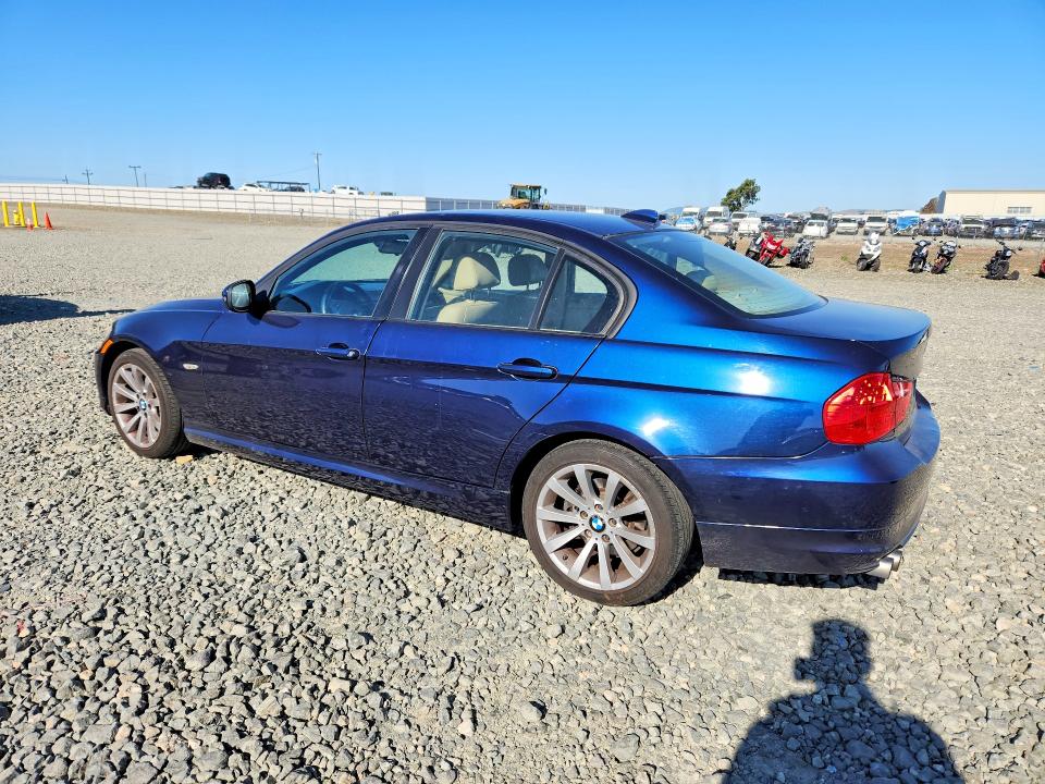 53837896 :رقم المزاد ، WBAPH5C50BF093451 vin ، 2011 Bmw 328 مزاد بيع