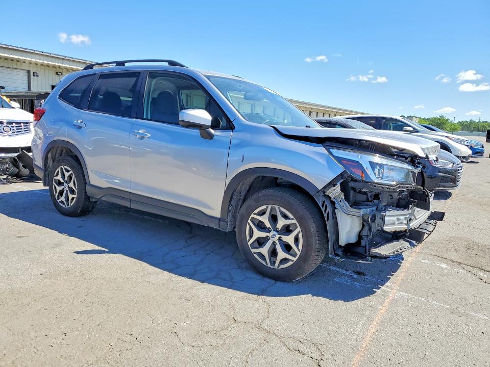 53231096 :رقم المزاد ، JF2SKAEC1KH414325 vin ، 2019 Subaru Forester مزاد بيع
