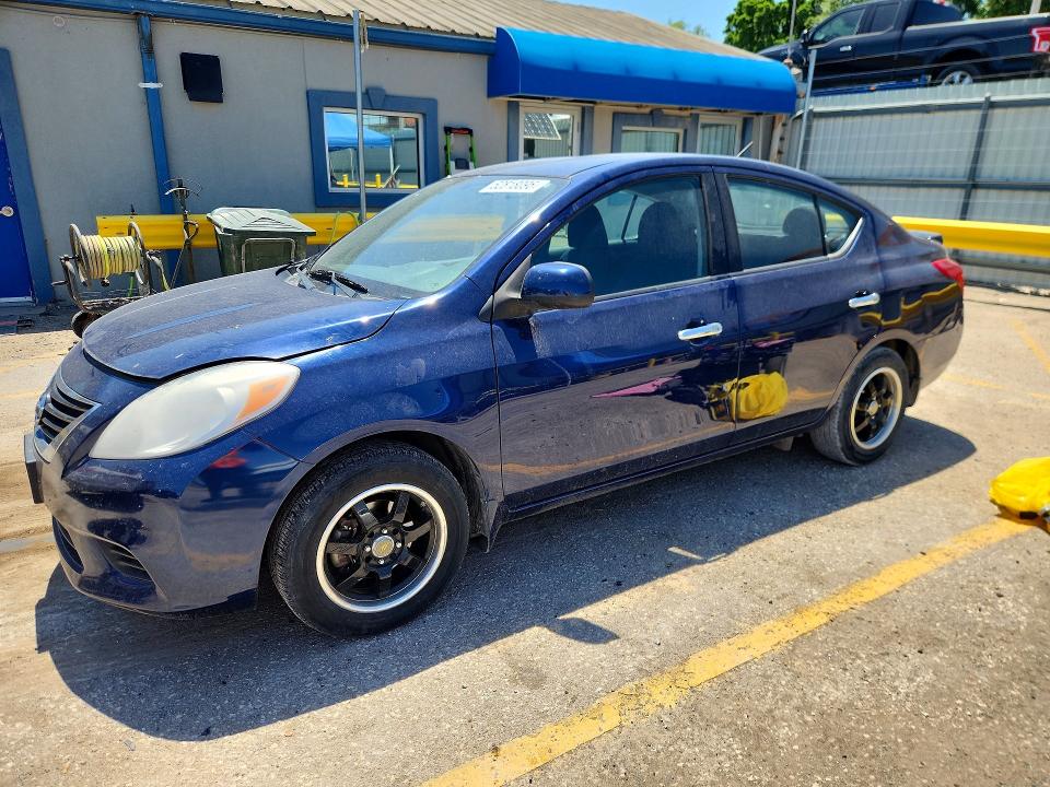 2014 Nissan Versa მანქანა იყიდება აუქციონზე, vin: 3N1CN7APXEK446405, აუქციონის ნომერი: 52818096