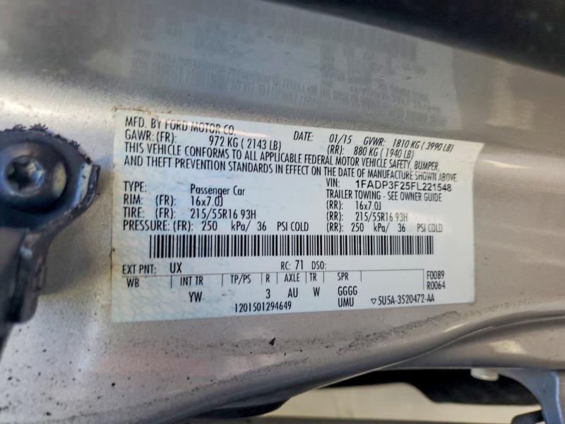 53889526 :رقم المزاد ، 1FADP3F25FL221548 vin ، 2015 Ford Focus مزاد بيع