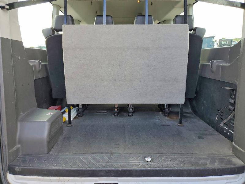 52827466 :رقم المزاد ، 1FBVU4X83LKA54371 vin ، 2020 Ford Transit مزاد بيع