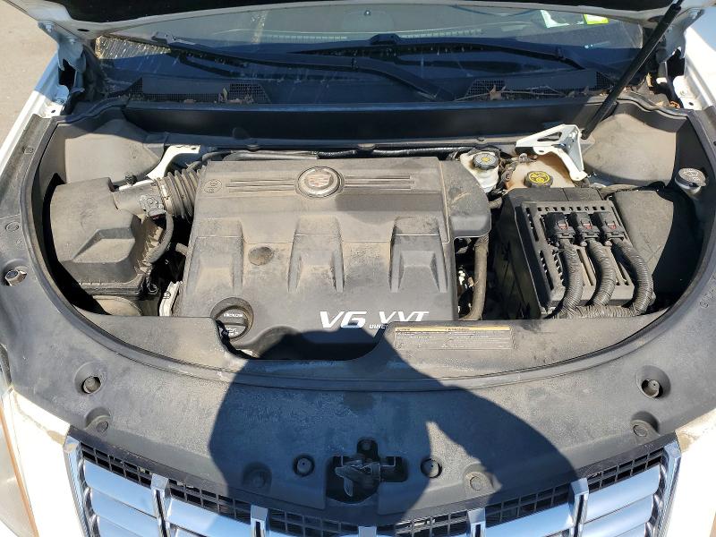 53194566 :رقم المزاد ، 3GYFNDE32GS582492 vin ، 2016 Cadillac Srx مزاد بيع