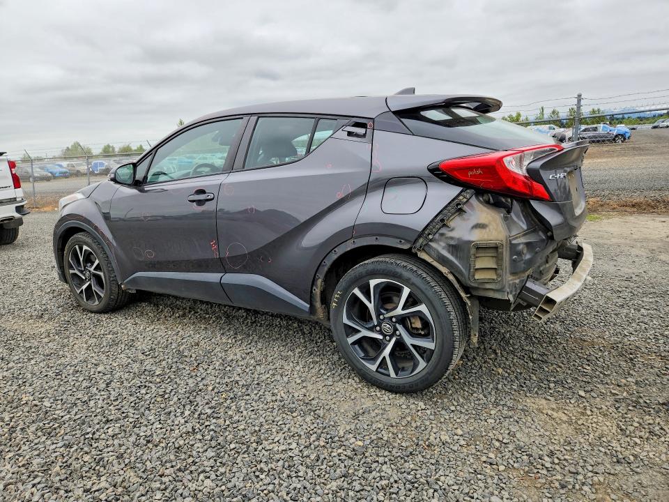 2018 Toyota C-hr მანქანა იყიდება აუქციონზე, vin: NMTKHMBX7JR052466, აუქციონის ნომერი: 52175216