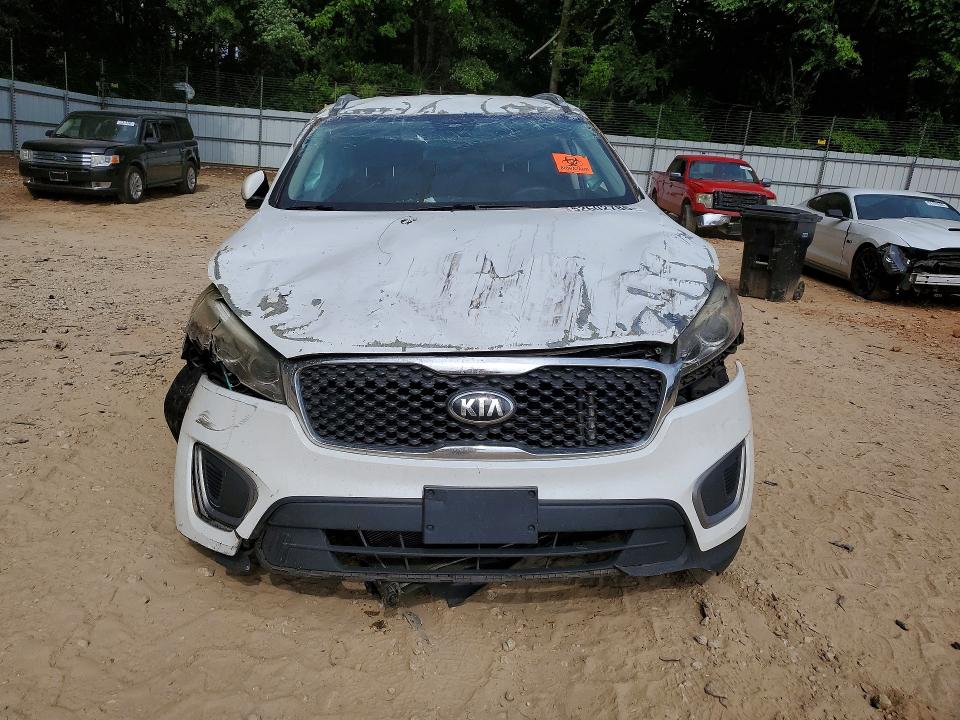 52602786 :رقم المزاد ، 5XYPG4A58HG213571 vin ، 2017 Kia Sorento مزاد بيع