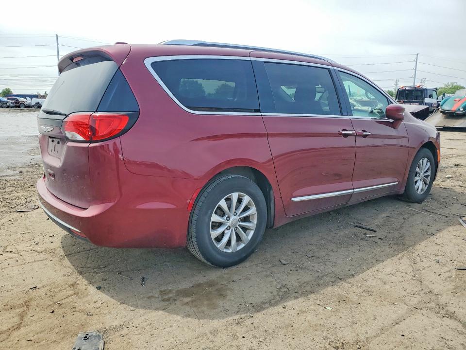 2018 Chrysler Pacifica მანქანა იყიდება აუქციონზე, vin: 2C4RC1EG6JR104154, აუქციონის ნომერი: 54805746