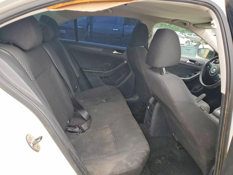 52497666 :رقم المزاد ، 3VW2K7AJ7EM325569 vin ، 2014 Volkswagen Jetta مزاد بيع