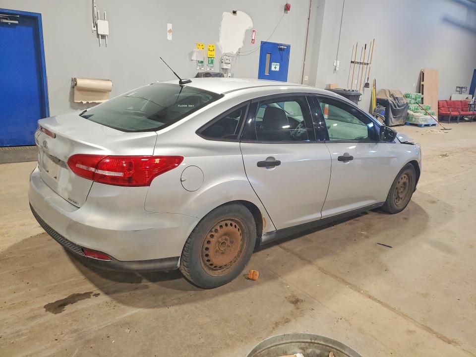 53682226 :رقم المزاد ، 1FADP3E27FL257923 vin ، 2015 Ford Focus مزاد بيع