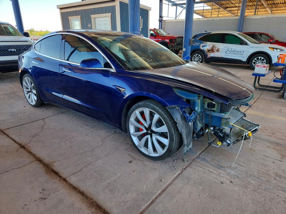 Продаж на аукціоні авто 2019 Tesla Model 3, vin: 5YJ3E1EBXKF214092, номер лоту: 53848596
