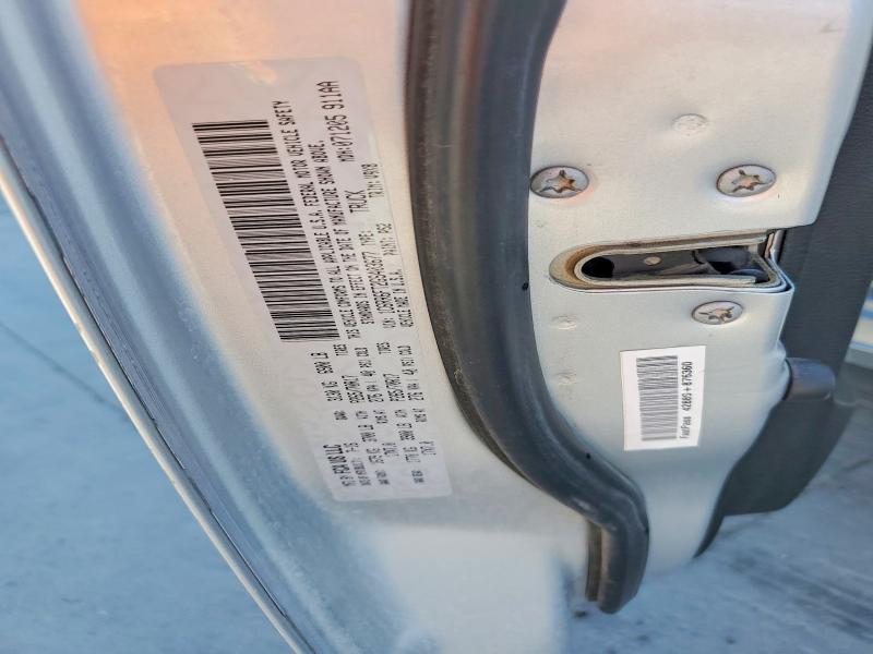 52416126 :رقم المزاد ، 1C6RR6FT2GS403677 vin ، 2016 Ram 1500 مزاد بيع