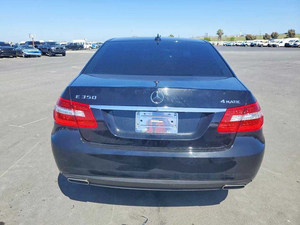 Продажа на аукционе авто 2013 Mercedes-benz E, vin: WDDHF8JB4DA692348, номер лота: 53261526