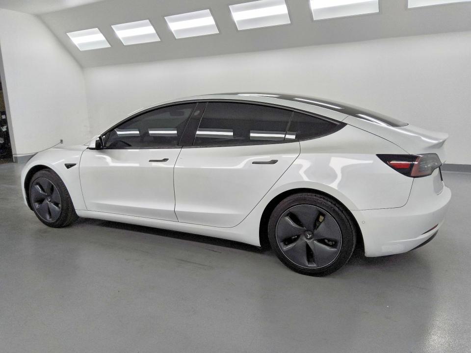 50521246 :رقم المزاد ، 5YJ3E1EAXLF805113 vin ، 2020 Tesla Model 3 مزاد بيع