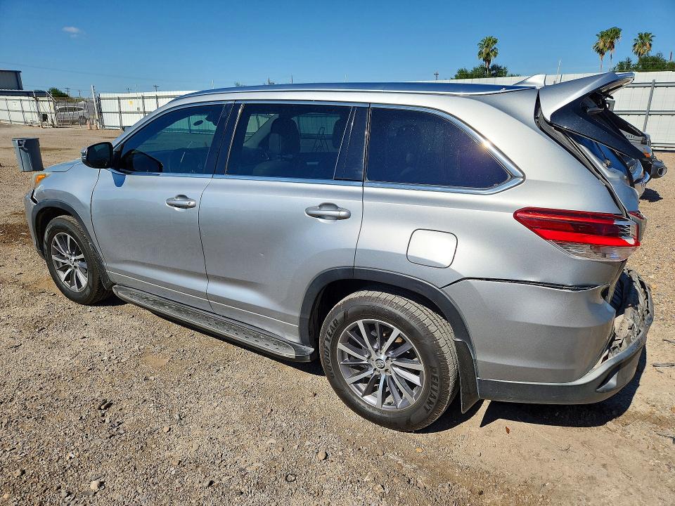 Продажа на аукционе авто 2017 Toyota Highlander, vin: 5TDKZRFH3HS514109, номер лота: 53369976