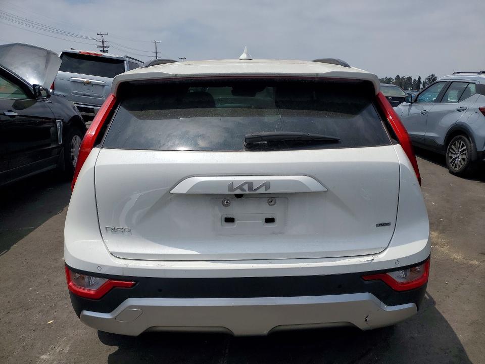 Продаж на аукціоні авто 2024 Kia Niro, vin: KNDCR3LE1R5160285, номер лоту: 50725456