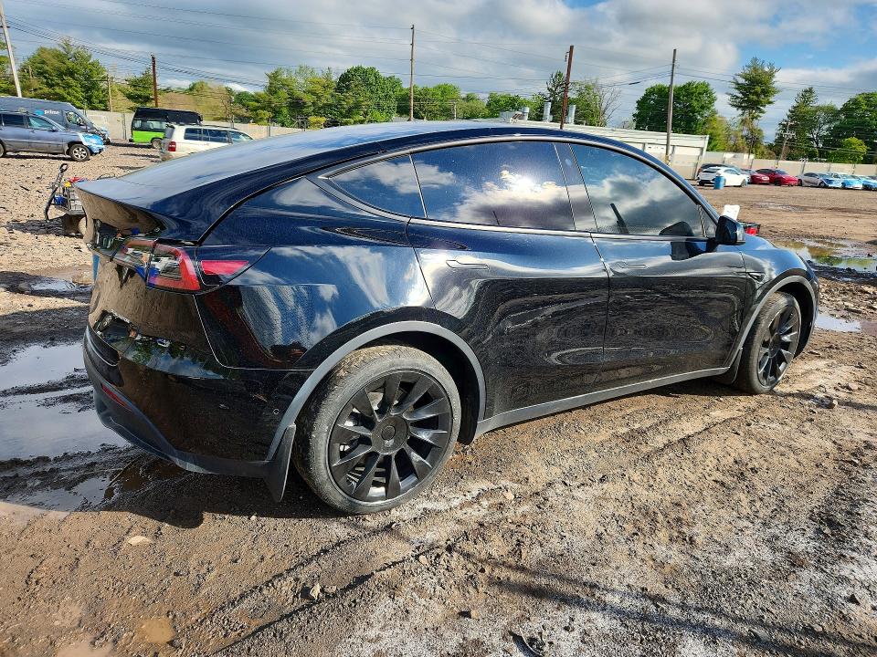 2022 Tesla Model Y მანქანა იყიდება აუქციონზე, vin: 7SAYGDEE1NF447829, აუქციონის ნომერი: 52914406