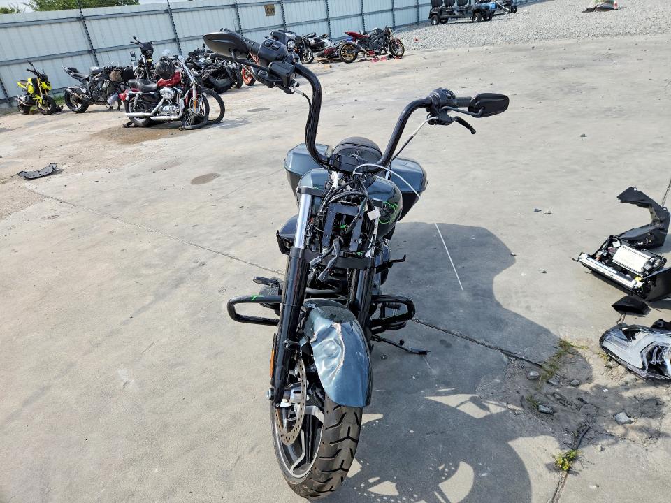 52053956 :رقم المزاد ، 1HD1KH717SB644709 vin ، 2025 Harley-davidson Fltrx مزاد بيع