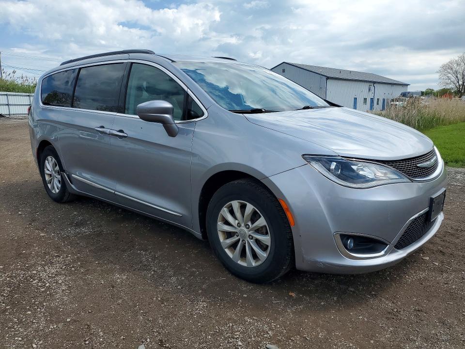 Продажа на аукционе авто 2017 Chrysler Pacifica, vin: 2C4RC1BG2HR516389, номер лота: 53414666