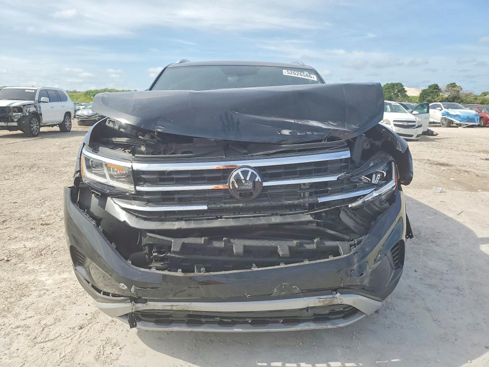 52626586 :رقم المزاد ، 1V2LC2CAXPC202369 vin ، 2023 Volkswagen Atlas Cross Sport مزاد بيع