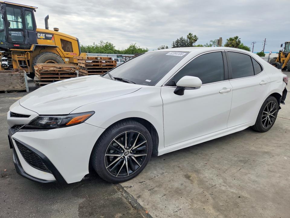 2022 Toyota Camry მანქანა იყიდება აუქციონზე, vin: 4T1G11AK8NU711619, აუქციონის ნომერი: 52384106