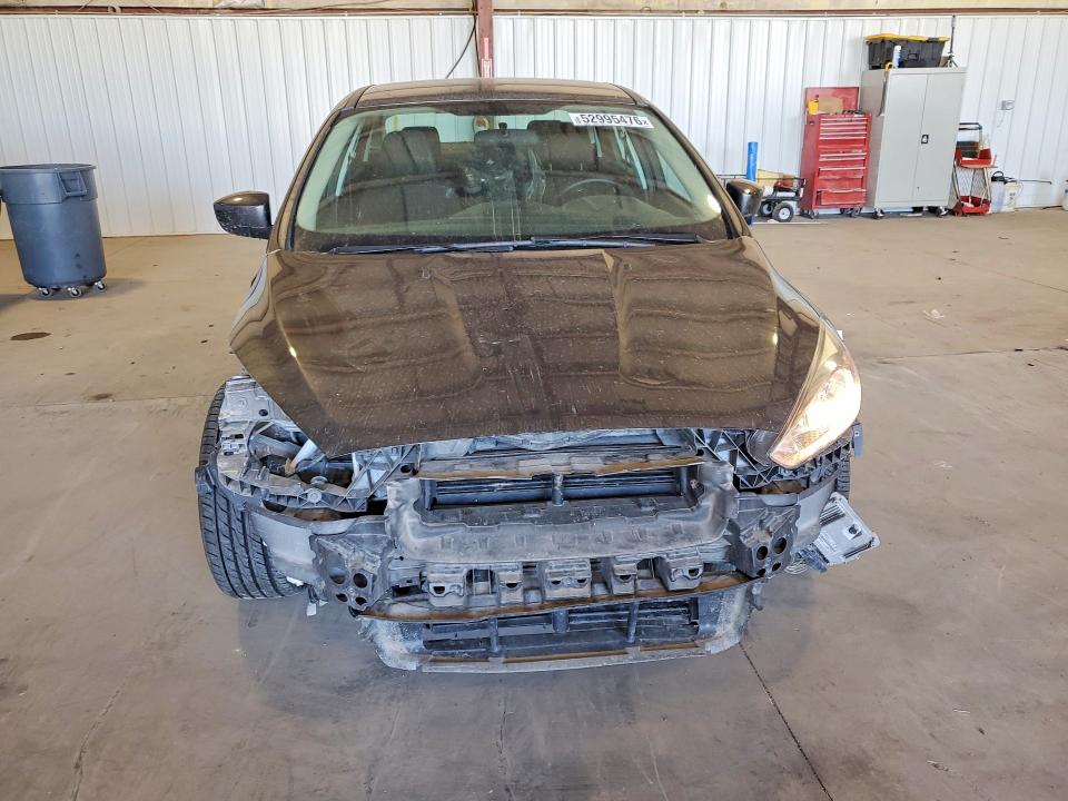 52995476 :رقم المزاد ، 1FADP3F24JL269809 vin ، 2018 Ford Focus مزاد بيع