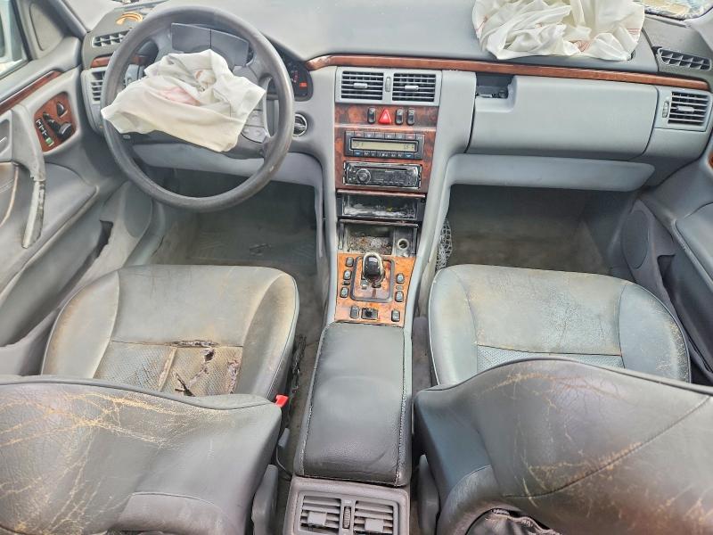 Aukcja sprzedaży 2001 Mercedes-benz E, vin: WDBJF65J21B179217, numer aukcji: 53182756
