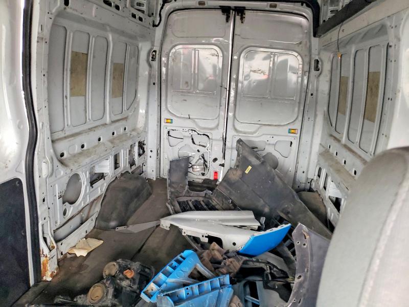 52903106 :رقم المزاد ، 1FTYR2XMXFKA99999 vin ، 2015 Ford Transit مزاد بيع