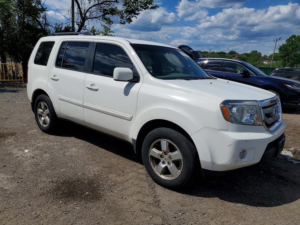 55194356 :رقم المزاد ، 5FNYF4H4XBB088186 vin ، 2011 Honda Pilot مزاد بيع