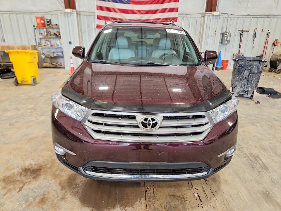 53905996 :رقم المزاد ، 5TDDK3EH4DS252154 vin ، 2013 Toyota Highlander مزاد بيع