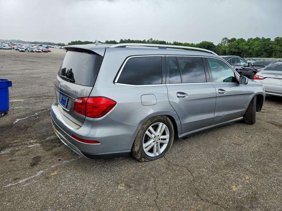 54987836 :رقم المزاد ، 4JGDF6EEXFA561733 vin ، 2015 Mercedes-benz Gl مزاد بيع