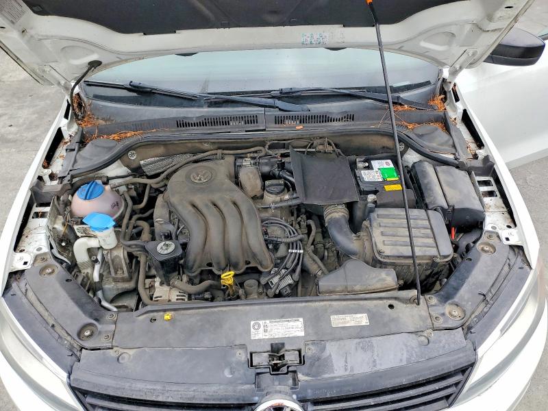 53295336 :رقم المزاد ، 3VW2K7AJ2EM313989 vin ، 2014 Volkswagen Jetta مزاد بيع