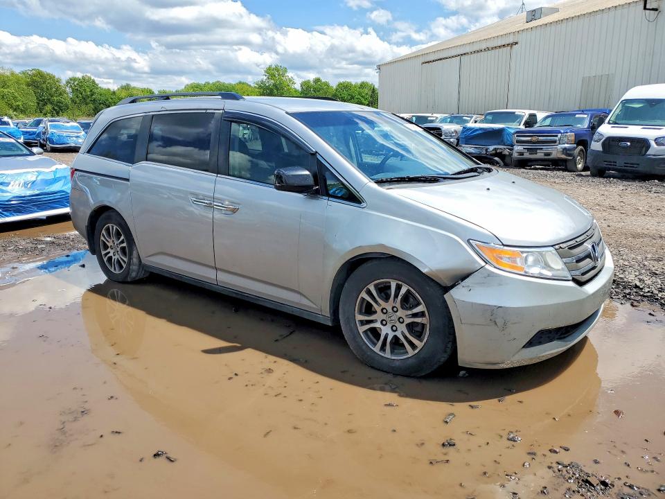53659686 :رقم المزاد ، 5FNRL5H41BB078679 vin ، 2011 Honda Odyssey مزاد بيع