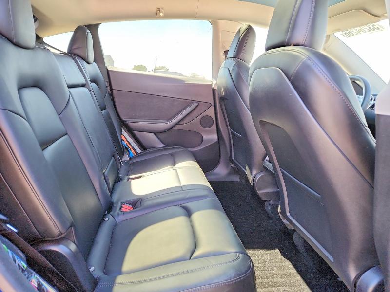 Продажа на аукционе авто 2021 Tesla Model Y, vin: 5YJYGDEF6MF083945, номер лота: 53264266