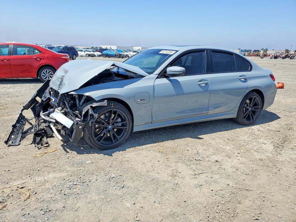 Продажа на аукционе авто 2023 Bmw 330e, vin: 3MW39FF06P8C90612, номер лота: 52712336