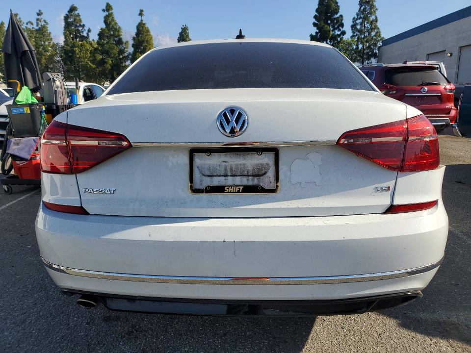 Aukcja sprzedaży 2017 Volkswagen Passat, vin: 1VWDT7A30HC053556, numer aukcji: 53990176