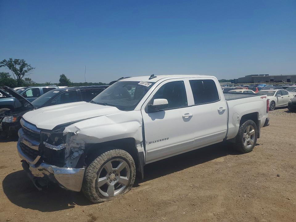 Продажа на аукционе авто 2018 Chevrolet Silverado, vin: 3GCUKREC8JG215982, номер лота: 53411226