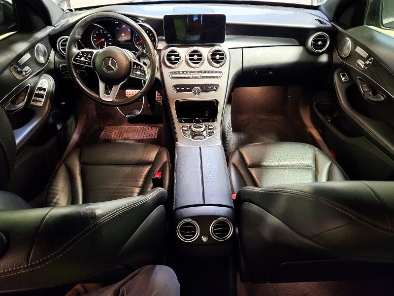 54876946 :رقم المزاد ، W1KWF8EB4LR575001 vin ، 2020 Mercedes-benz C مزاد بيع