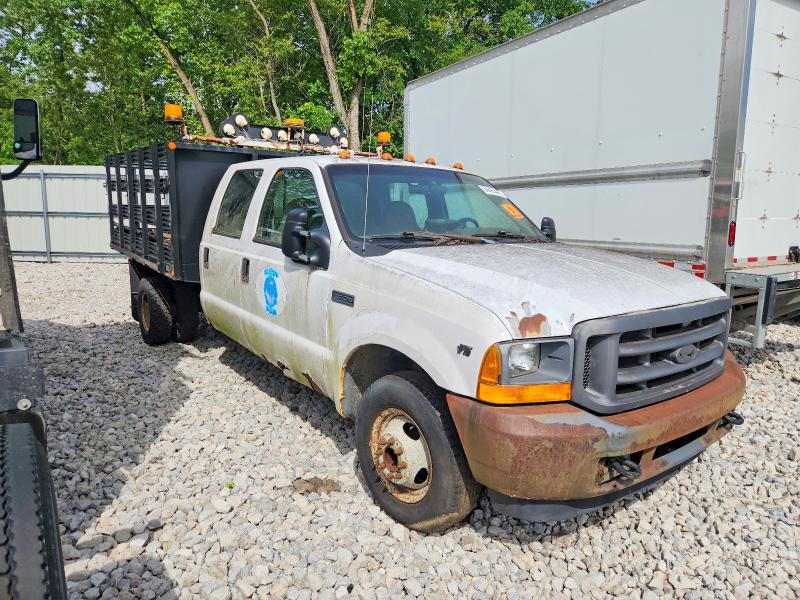 54495496 :رقم المزاد ، 1FDWW36S81EC21929 vin ، 2001 Ford F350 مزاد بيع