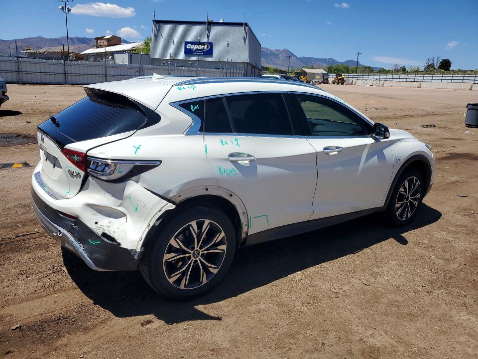 52719356 :رقم المزاد ، SJKCH5CR3HA022901 vin ، 2017 Infiniti Qx30 مزاد بيع