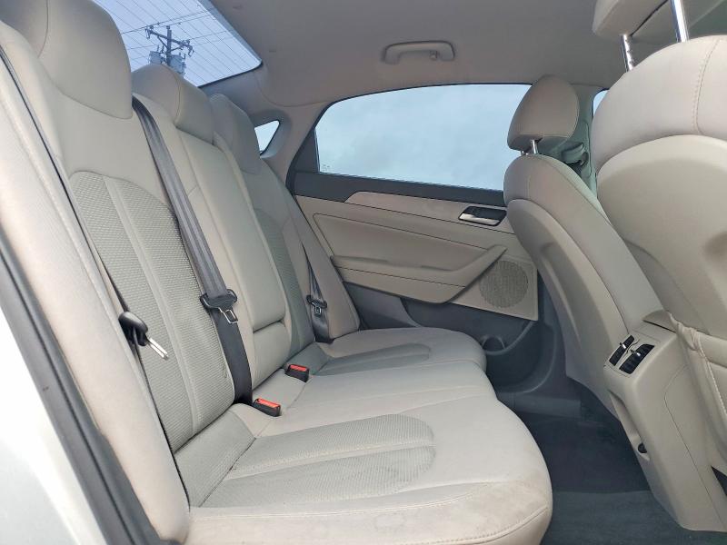 Продажа на аукционе авто 2019 Hyundai Sonata, vin: 5NPE34AF5KH788027, номер лота: 51689796