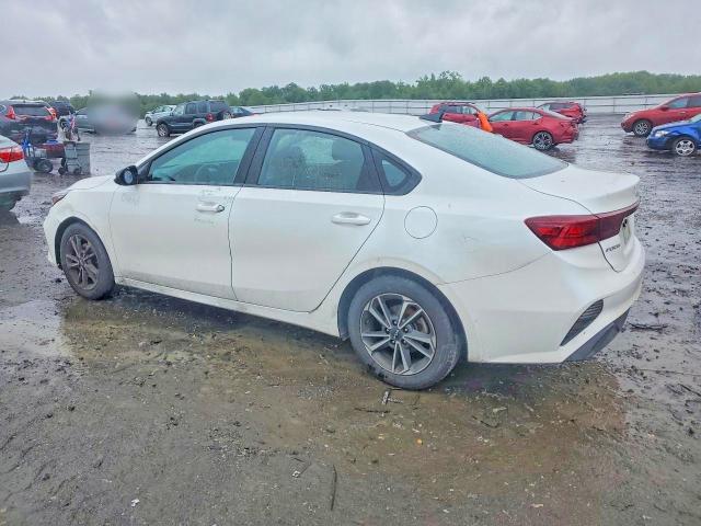 2023 Kia Forte მანქანა იყიდება აუქციონზე, vin: 3KPF24AD2PE583301, აუქციონის ნომერი: 54355146