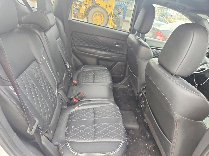 Продажа на аукционе авто 2020 Mitsubishi Outlander, vin: JA4J24A55LZ606050, номер лота: 49760096